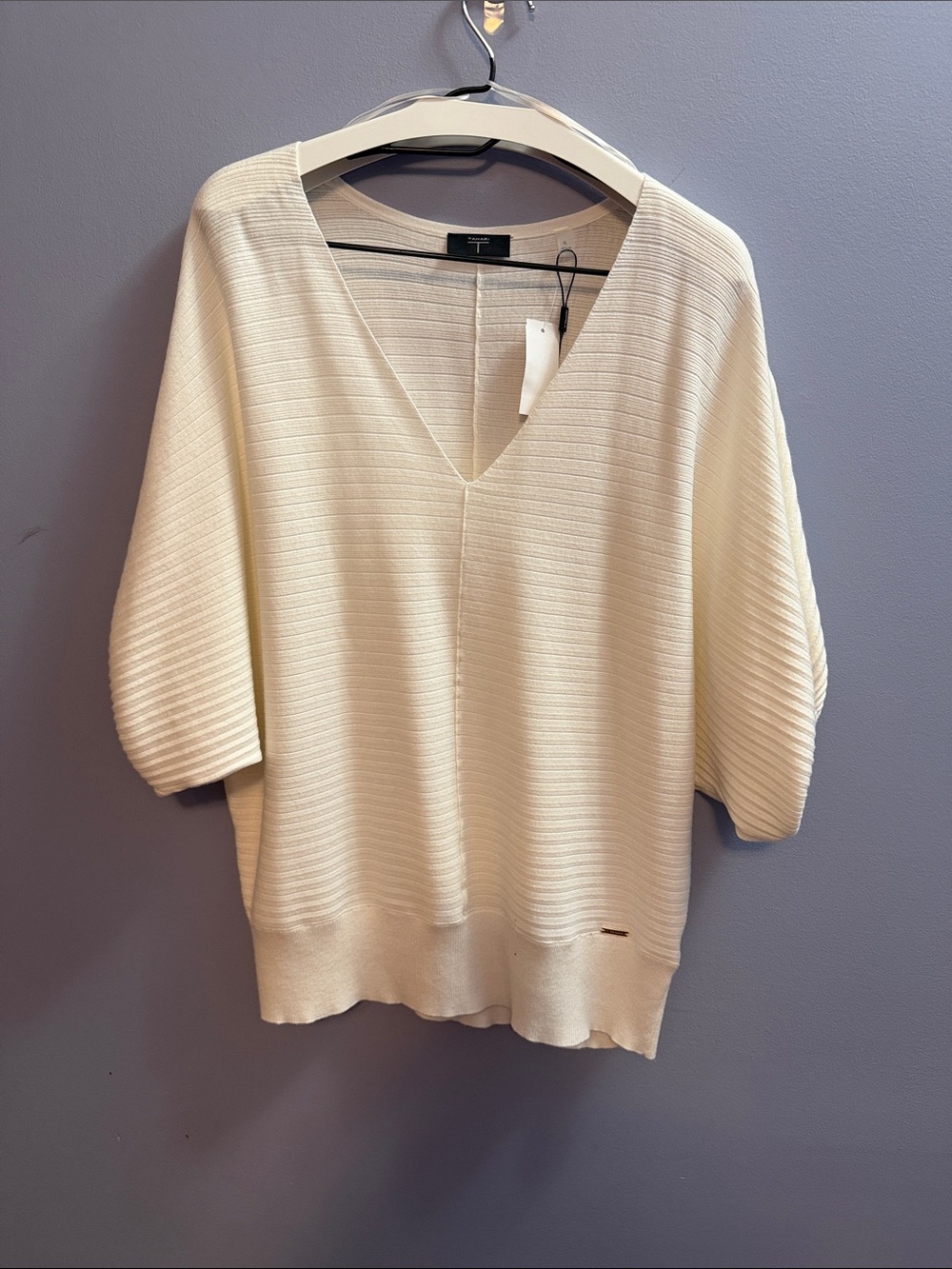 Tahari Cream Ribbed V-Neck Sweater